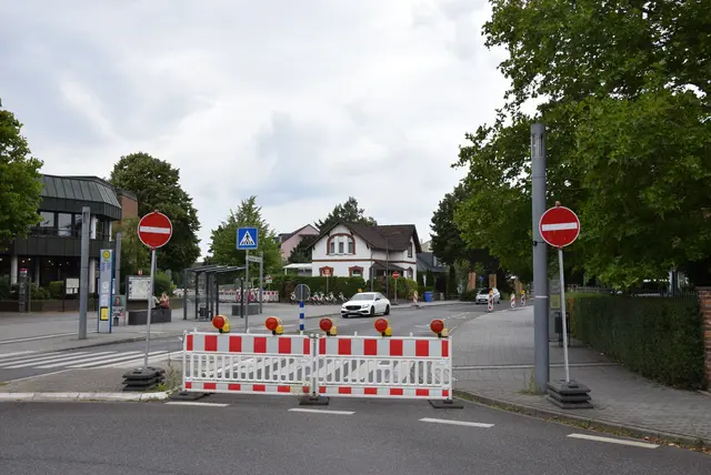 Vom Rathaus bis zur großen Kreuzung am Amtsgericht erfolgt für einige Tage eine Vollsperrung. Darauf sollten sich Verkehrsteilnehmer einstellen. | Foto: Zingsheim