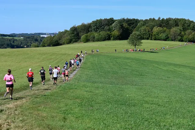 Bis zu 450 Höhenmeter mussten die Sportlerinnen und Sportler absolvieren.   | Foto: Thomas Höser