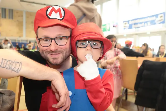 Es war ein Fest für große und kleine Jecken.  | Foto: we