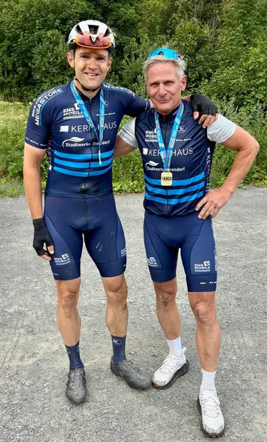 Sebastian Hoff (links) und Andreas Sundermann (rechts) vom RV Blitz Spich in Winterberg.  | Foto: Hoff