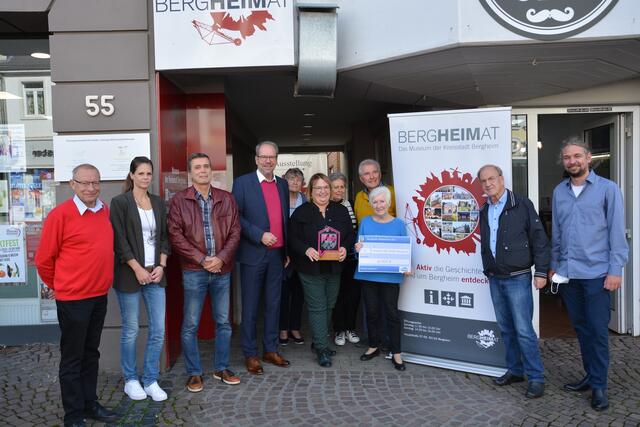 Zu den  diesjährigen Gewinnern gehören  der  Verein  Museum  der Stadt  Bergheim, der Zeitzeugenkurs QI der Gesamtschule und der Bergheimer Geschichtsverein. | Foto: Stadt Bergheim