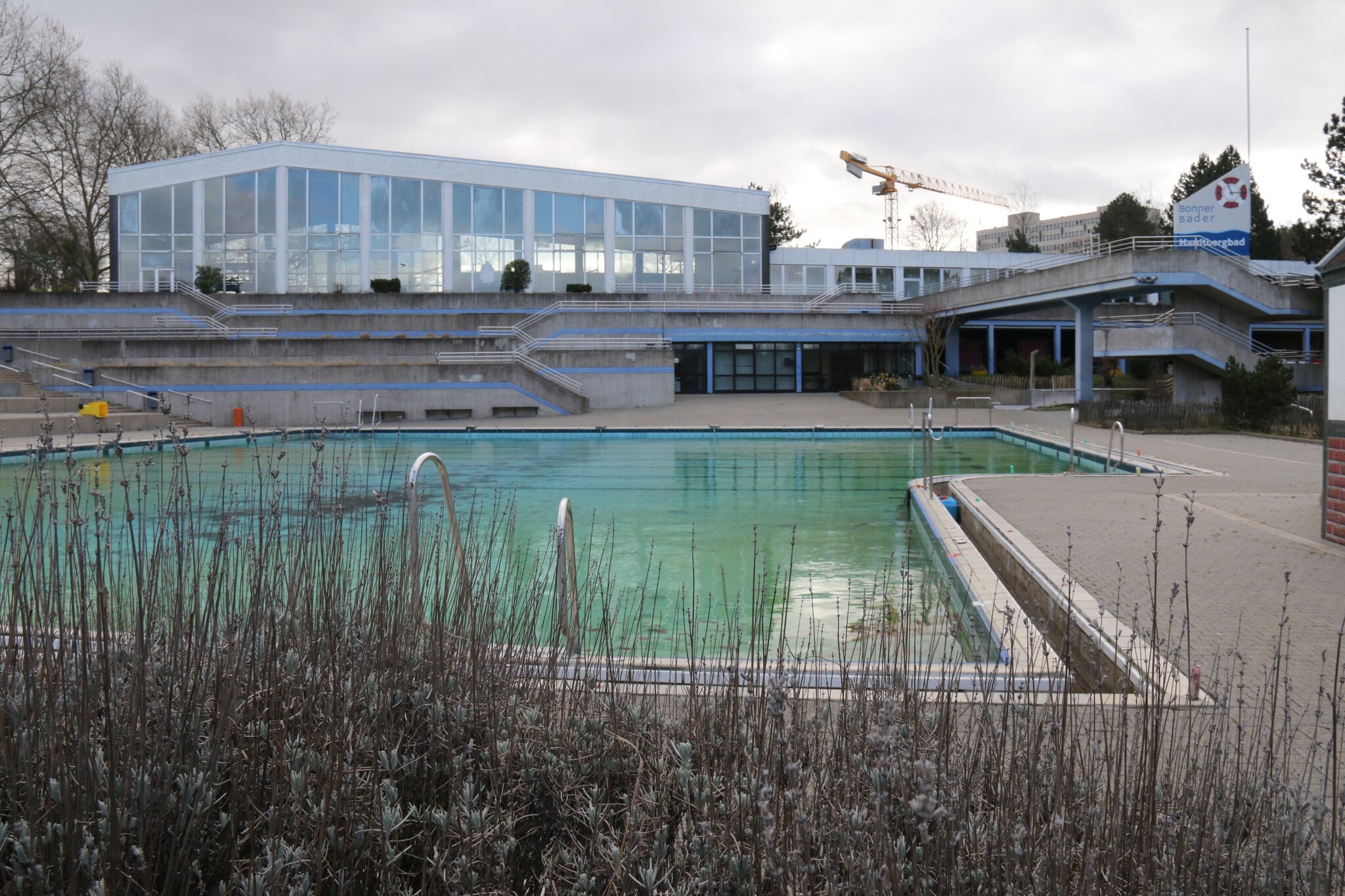 Vorarbeiten Sanierung Hardtbergbad Sanierung und Neubau Hardtberg