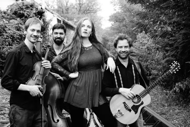 Die junge Formation rund um die facettenreiche Sängerin Elsa Johanna Mohr stellt ihr neues Album „Trovador“ vor. | Foto: Herand Müller-Scholtes