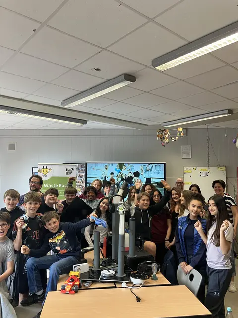 Schülerinnen und Schüler der Integrierten Gesamtschule Bonn-Beuel - eine der sieben teilnehmenden Bonner Schulen.  | Foto: Umwelt Races