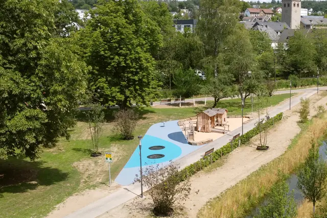 Der bei Kleinkindern so beliebte Spielplatz im Wiehlpark wird erweitert.  | Foto: Archivfoto: Christian Melzer