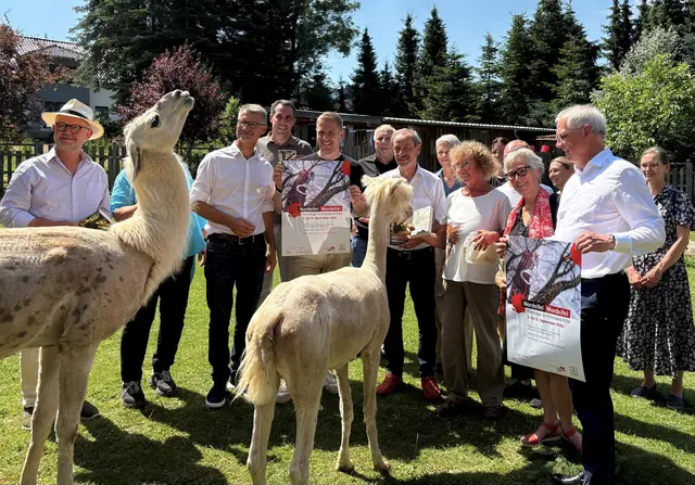 In einer gemeinsamen Pressekonferenz im Lampakaland in Dahlem (einem der Schauplätze von „Nordeifel Mordeifel“) wurde das Programm des Krimifestivals vorgestellt.  | Foto: Nordeifel Tourismus GmbH/pp