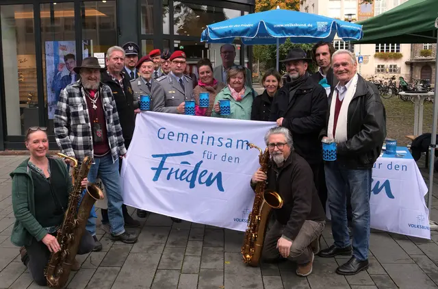 Auftakt der diesjährigen VdK-Straßensammlung in Bergisch Gladbach.  | Foto: Stadt GL
