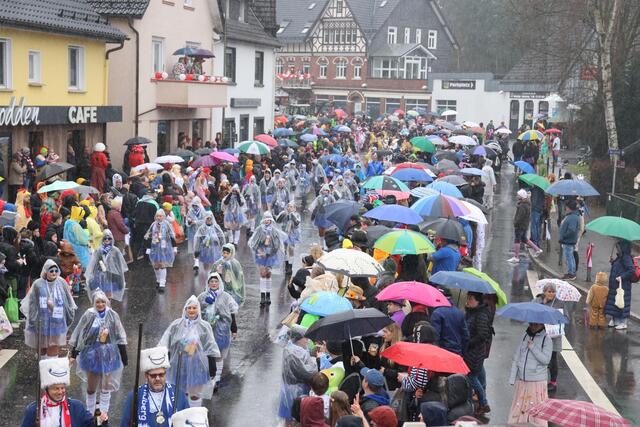 Da machte der Regen nichts aus. | Foto: Michael Kupper