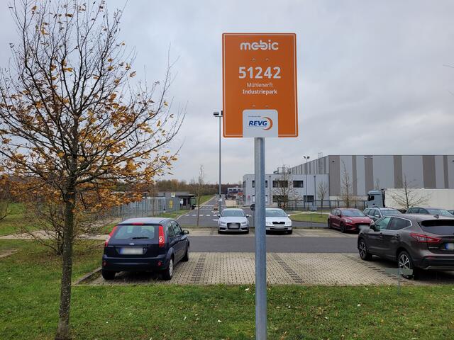 Die Rückgabestation im Industriepark Mühlenerft ist die fünfte Station für Mietfahrräder in Bedburg und eignet sich besonders für Personen, die im Industriepark arbeiten. | Foto: Stadt Bedburg