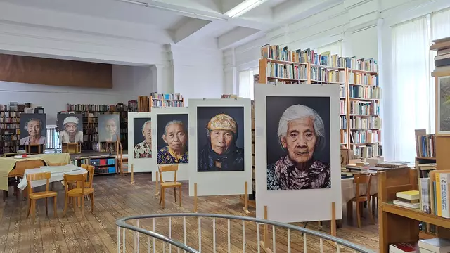 In der oberen Etage des Antiquariats der Buchhandlung Brauns sind in der kommenden Woche die Arbeiten des ägyptischen Künstlers Amado Alfadni und des Niederländers Jan Banning zu sehen.  | Foto: privat/Bernd Krause