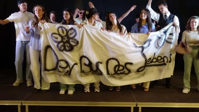 Aufführung „Der Bus des Lebens“ | Foto: Daniel Hetzer