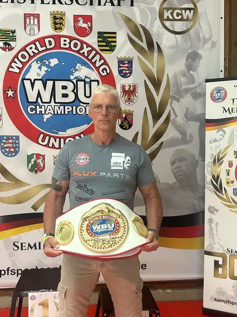 In den vergangenen Jahren machte Ralf-Peter Frohn-Lux bereits mehrfach mit sportlichen Projekten und internationalen Kämpfen im Masterboxen auf sich aufmerksam.  | Foto: Frohn-Lux