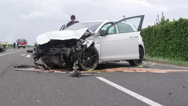Ein 23-jähriger Autofahrer starb bei dem Unfall, eine 22-jährige Frau wurde sehr schwer verletzt. | Foto: Alexander Franz