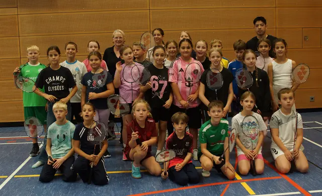 Die Badminton-Kooperation des 1. BC Wipperfeld mit Schulen in Wipperfürth und Marienheide geht ins dritte Jahr. | Foto: 1.BC Wipperfeld 2011 e.V.