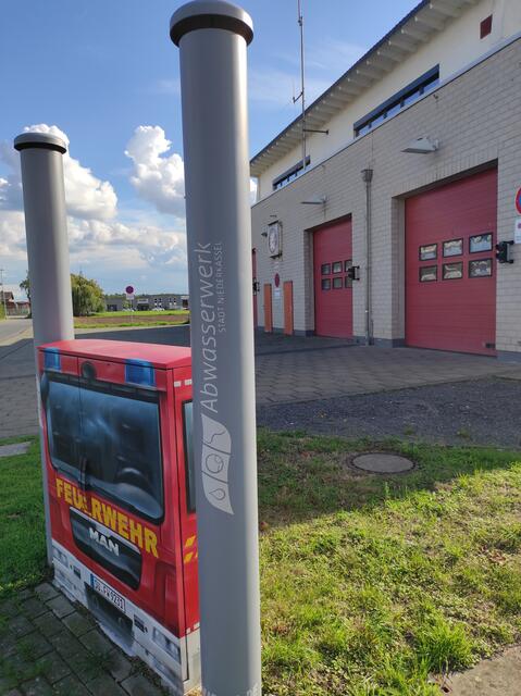 Die Feuerwehrhäuser im Stadtgebiet sind in einer Krisenlage Anlaufstelle ausschließlich zum Absetzen von Notrufen.  | Foto: Bracker