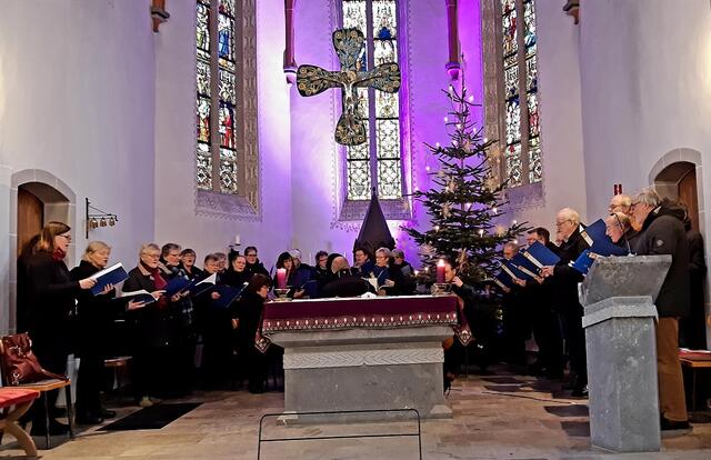 Der Kirchenchor Cäcilia Holpe präsentierte zum 140. ein tolles Konzert.                                                                                   | Foto: Ulrich E. Hein