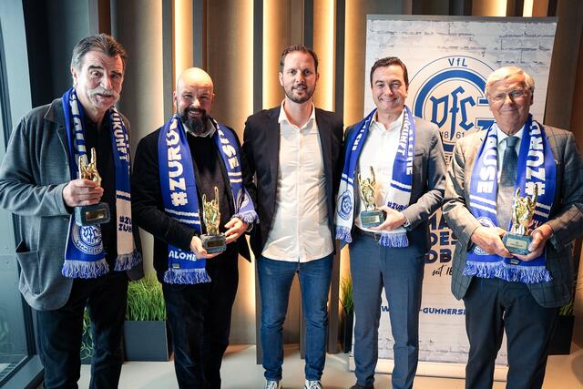 Sie machen sich stark für den VfL Gummersbach: Heiner Brand, Thilo Schmid, Christoph Schindler, Dr. Thomas Wilk, Wolfgang Bosbach (v.l.).  | Foto: Be.A.Star-Productions