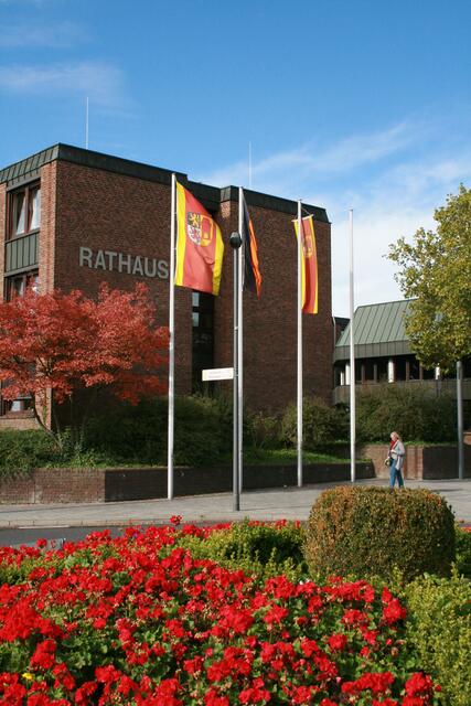 Die Mängelmeldungen laufen im Kerpener Rathaus auf und werden von dort aus bearbeitet. | Foto: Zingsheim