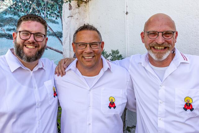 Dreigestirn in Lauerstellung (von links): Dominik Krasny, Mark Tielmann und Arne Hoffmann. | Foto: Frank Engel-Strebel