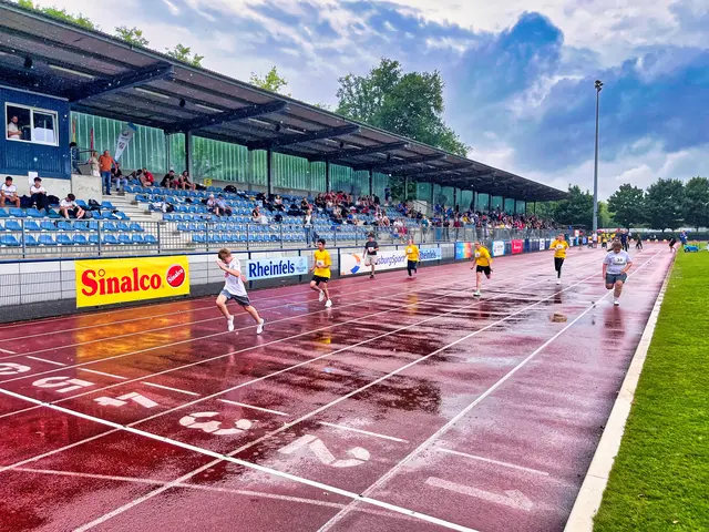 Die Schüler der LVR-Donatus-Schule beim Zieleinlauf. | Foto: LVR-Donatus-Schule