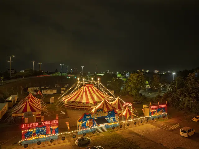 Der Circus Traber macht am Anfang April halt in Hürth und zeigt auf dem Willy-Brandt-Platz sein neues Show-Programm mit Artistik, Clownerie und Tierdarbietungen. | Foto: Circus Traber