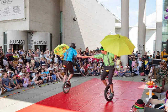 Ein Vielfältiges Programm für Jung und Alt wird auch dieses Jahr viele Besucher zum Museumsmeilenfest locken.  | Foto: Kunstmuseum Bonn