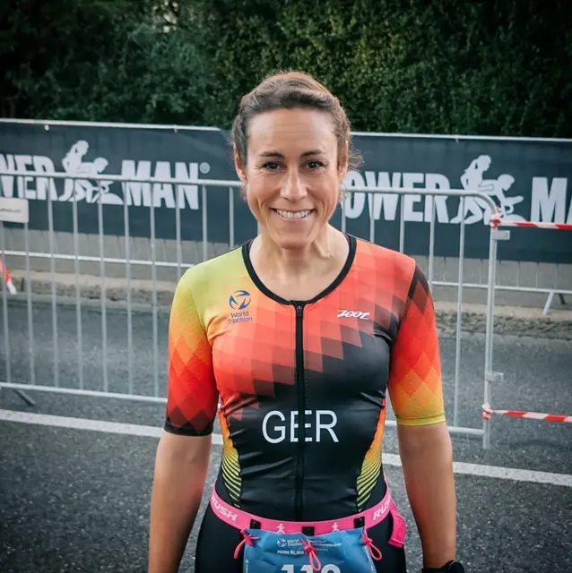 Sandra Nadler vom SV Hellas wurde in ihrer Altersklasse Vize-Weltmeisterin im Duathlon auf der Langdistanz.  | Foto: SV Hellas
