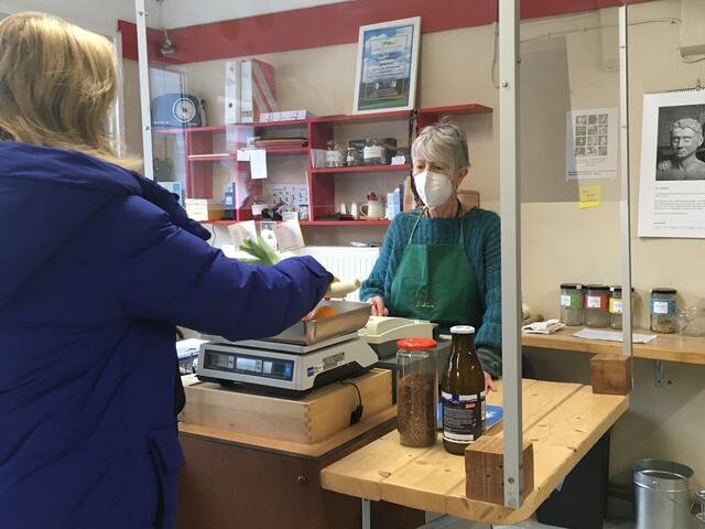 Ehrenamtliche HelferInnen arbeiten am Erfolgskonzept.                                         | Foto: © Gemeinde Reichshof