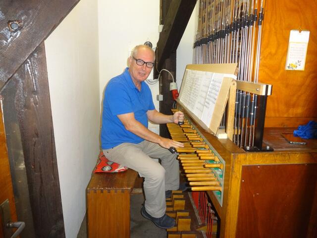 Ob Pop oder Oper:  Marc Van Bets wird wie schon 2021 auf dem Beueler Carillon ein Konzert geben.  | Foto: Georg Wagner