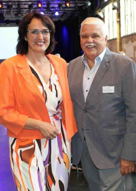 Simone Ufer und Rainer Drevermann sind Vorsitzende des Vereins für psychisch behinderte Menschen; der Verein ist Träger der OGB.  | Foto: Sabine Ludwig