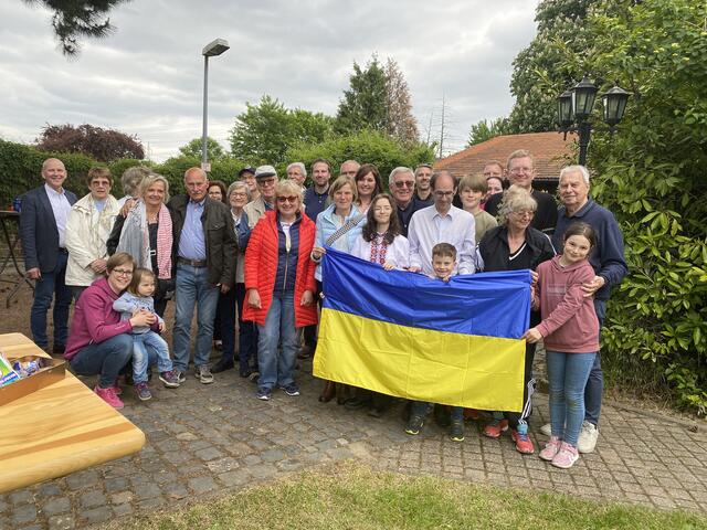 Die Brühler Lions hatten Besuch aus Kiev von Serhii Denisenko vom dortigen Lions Club. Er ist für ür die Koordination der Hilfslieferungen verantwortlich. | Foto: Lions Club Brühl