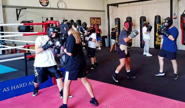 Schweißtreibendes Training für die Boxgala.                     | Foto: Boxclub