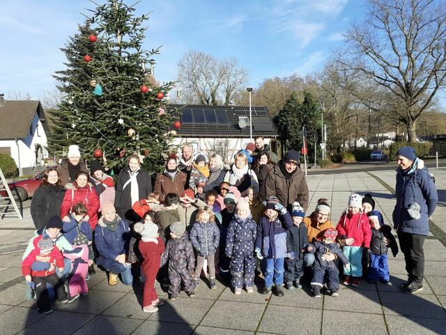 In Dattenfeld sorgte der Bürgerverein fürs weihnachtliche Ambiente.  | Foto: (c) Bürgerverein