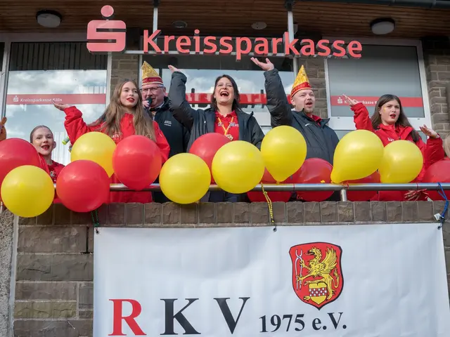 Prinz Norman I. und Prinzessin Melanie führen in der neuen Session die Ründerother Jecken an.  | Foto: RKV, Reiner Gründel