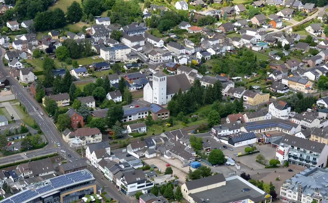 Das erste Mal seit 2015 werden in der Stadt die Grund- und Gewerbesteuern erhöht. Damit reagieren Politik und Verwaltung auf die absehbaren Defizite der kommenden Jahre. | Foto: pp/AgenturProfiPress