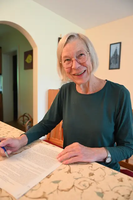 Maria Miethke führt seit zehn Jahren als Vorsitzende die Geschicke der Kleiderstube und ist mit viel Herzblut und Engagement dabei. | Foto: Herkenrath