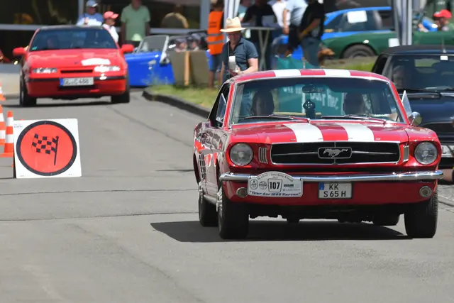 Satter Sound - der Mustang.  | Foto: Michael Gauger