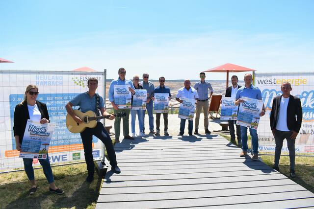 Musik mit Aussicht – das Elsdorfer Kulturamt und die Sponsoren freuen sich auf die Sommerkonzertreihe am Forum terra nova.  | Foto: foto: Stadt Elsdorf