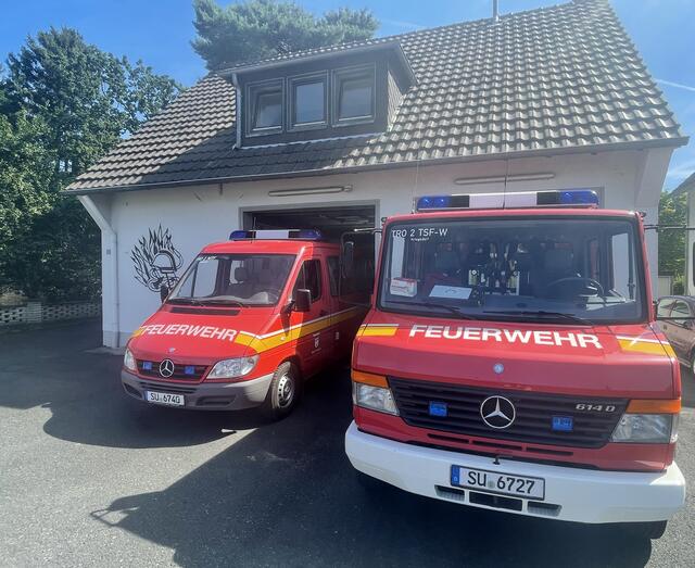 Die Einsatzfahrzeuge der Feuerwehr Kriegsdorf.  | Foto: Feuerwehr