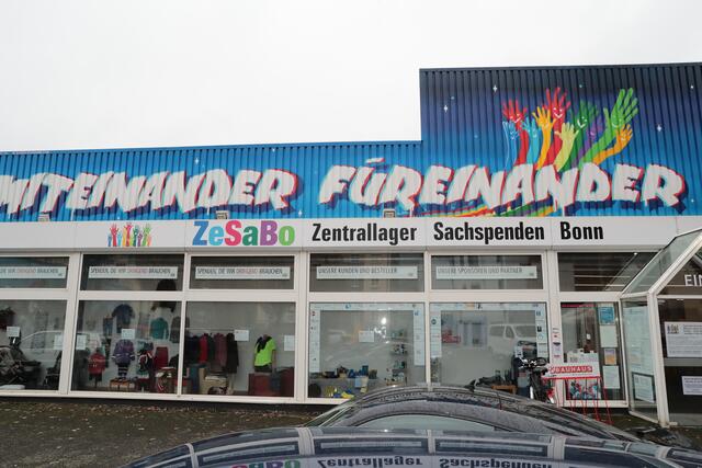 Es ist für viele ein Zeichen der Hoffnung: Das ZeSaBo in Endenich.  | Foto: we