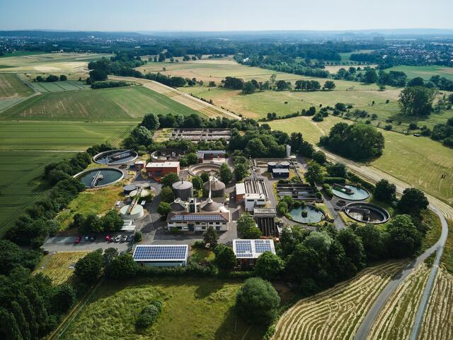 Das Troisdorfer Abwasser wird überwiegend in der Kläranlage Mülle-koven gereinigt, die durch den Abwasserbetrieb Troisdorf, AöR (ABT) betrieben wird. | Foto: Abwasserbetrieb Troisdorf AöR (ABT)