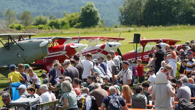 Das Flugplatzfest ist einen Besuch wert. | Foto: Frank Patt