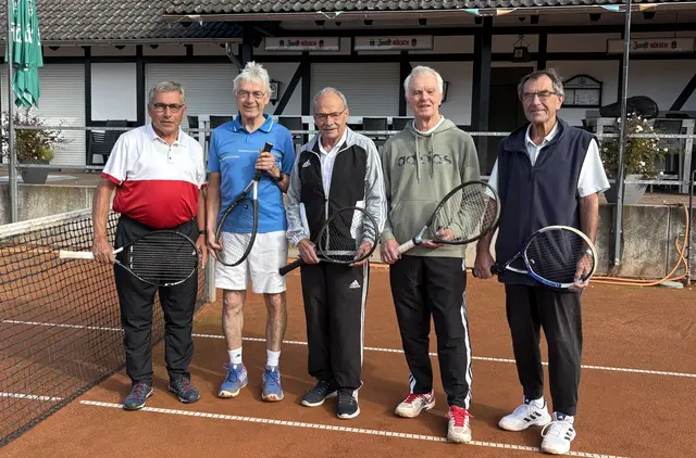 Das erfolgreiche Team (v.l.): Heribert Lennarz, Michael Franitza, Wolfgang Krause, Karl-Heinz Schmallenbach, Peter Treskatsch; es fehlt Rudi Jendrny.  | Foto: Heribert Lennarz