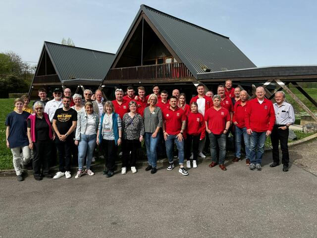 Die Lohmarer Delegation mit dem Partnerschaftsverein aus Frankreich.  | Foto: Stadt Lohmar