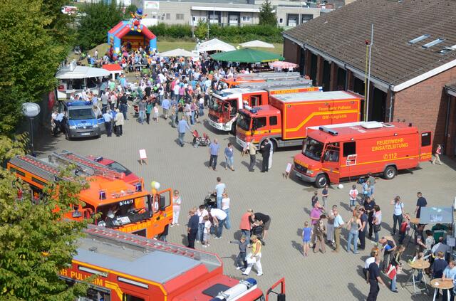 Tag der offenen Tür bei der Pulheimer Feuerwehr auf dem Gelände am Schwefelberg. | Foto: Feuerwehr Pulheim