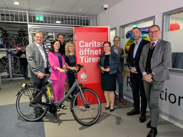 Die Fahrradstation sorgt seit einem Vierteljahrhundert für schnelle Hilfe, wenn am Rad etwas nicht rund läuft.  | Foto: fes