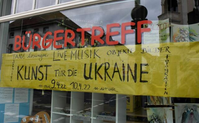 Die Benefizaktion wird von vielen ehrenamtlichen Helfern auf die Beine gestellt. | Foto: Breer