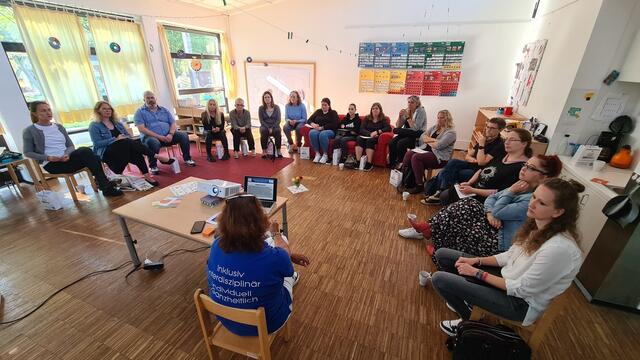 Um das Thema „Inklusion“ ging es beim Fachtag von Jugendbehindertenhilfe (JBH) und dem Team von „Quality Pack“.  | Foto: JBH