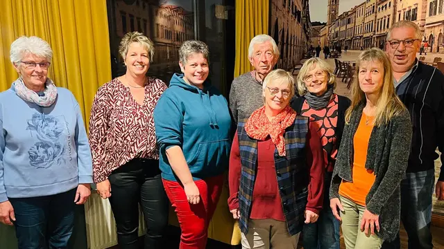 Die Hollerather Bastelgruppe spendete erneut an die Hilfsgruppe Eifel.  | Foto: Helmut Lanio/Hilfsgruppe Eifel/pp/Agentur ProfiPress