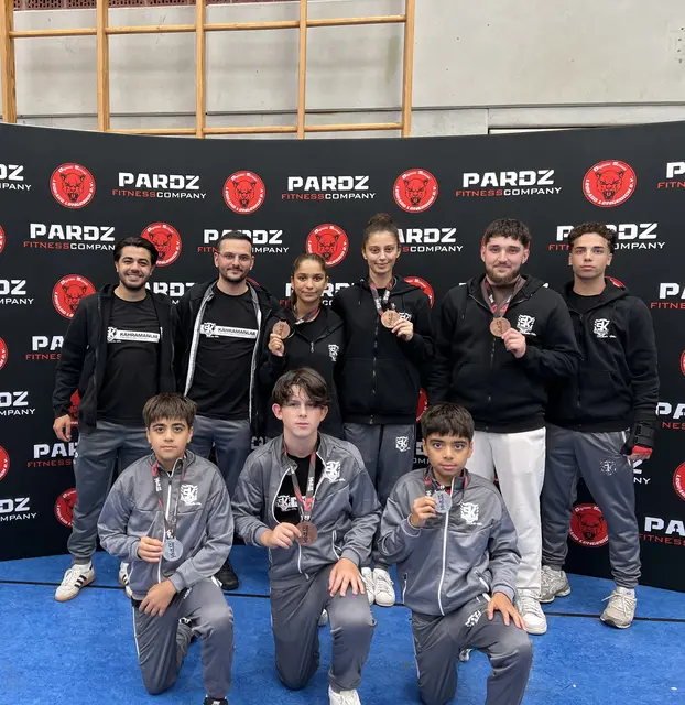 Erfolgreicher Saisonauftakt: Die Taekwondo-Sportler der Brühler Helden - KAHRAMANLAR kehrten von der internationalen Westdeutschen Meisterschaft in Lengerich mit zwei Silber- und vier Bronzemedaillen zurück.  | Foto: KAHRAMANLAR - Die Brühler Helden e.V.